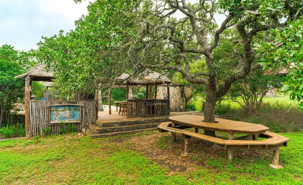 1218 Oakwood Loop San Marcos, TX 78666