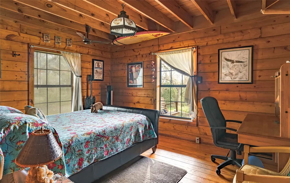 1218 Oakwood Loop San Marcos, TX 78666