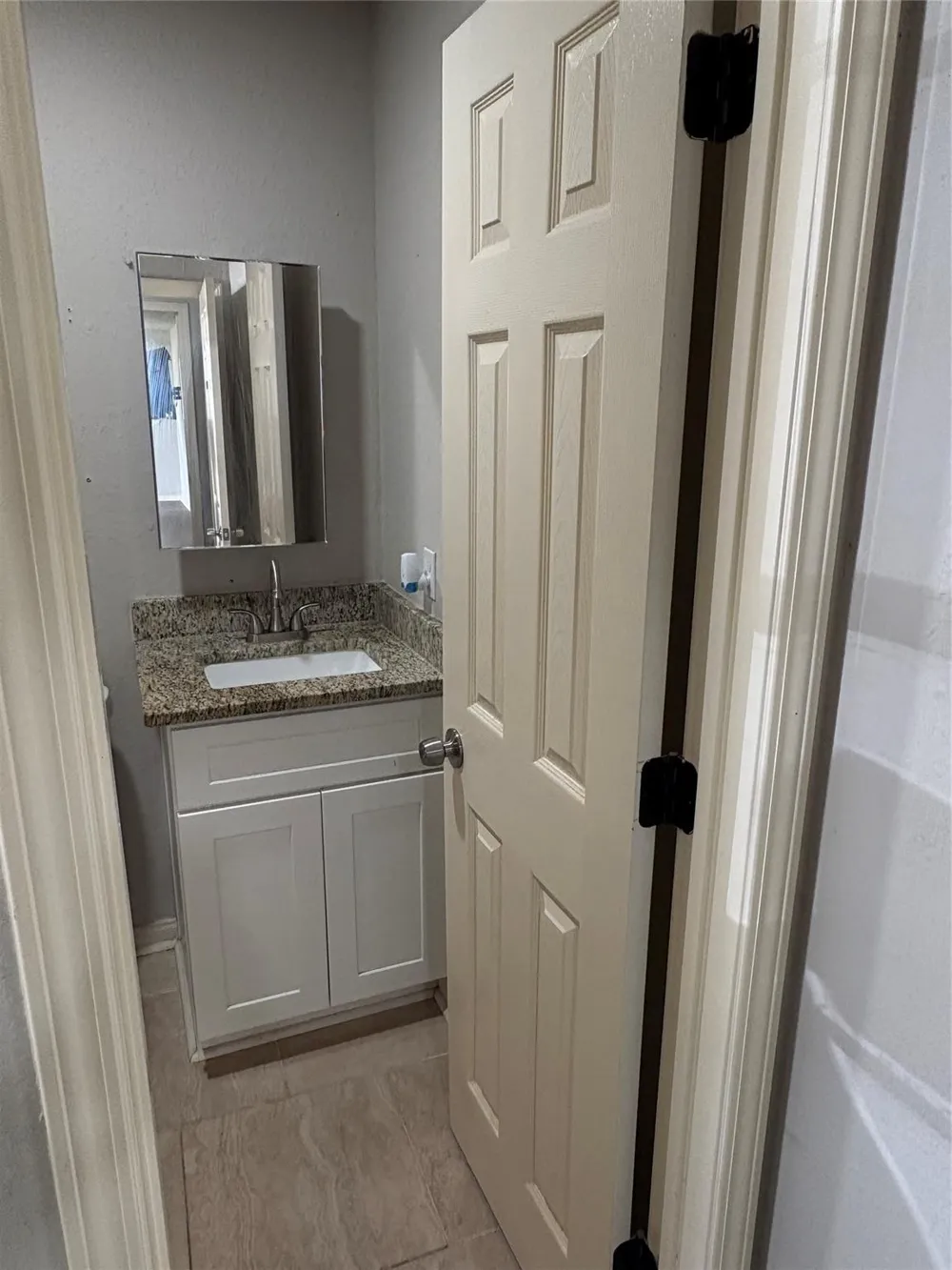 413 Betty Road South Houston, TX 77587