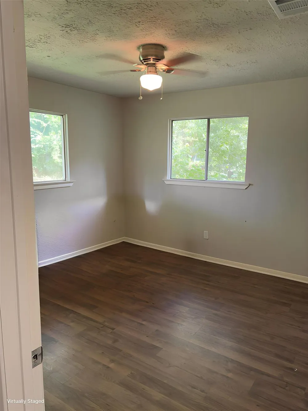 413 Betty Road South Houston, TX 77587