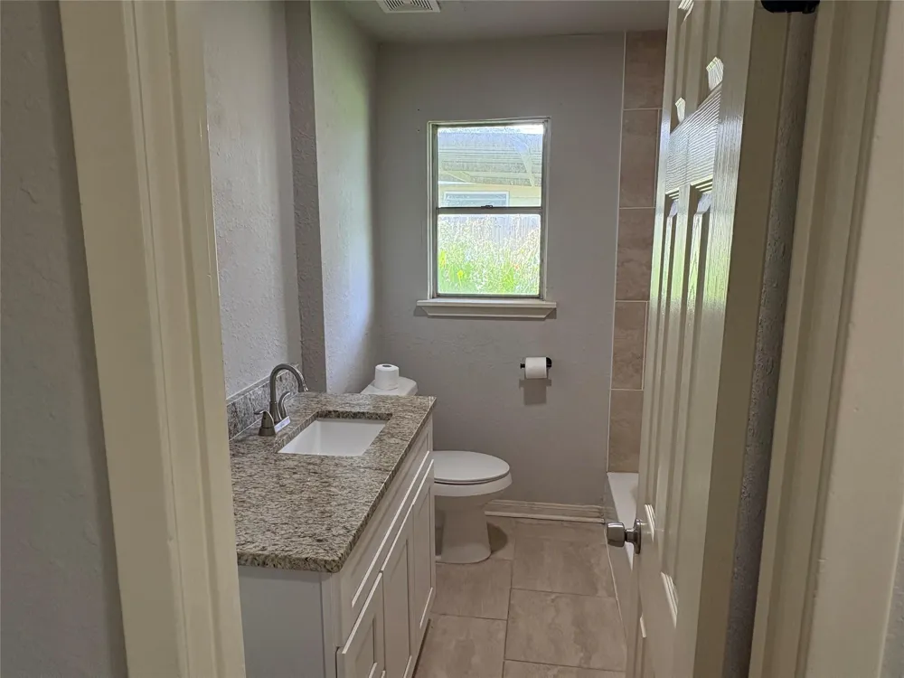 413 Betty Road South Houston, TX 77587
