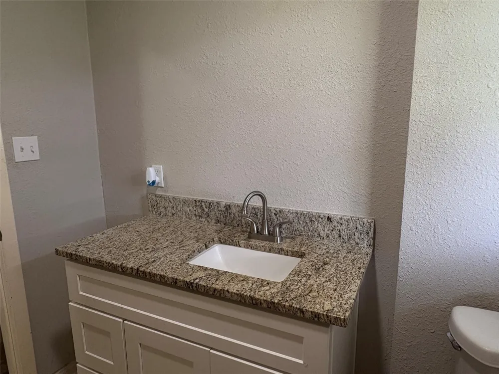 413 Betty Road South Houston, TX 77587