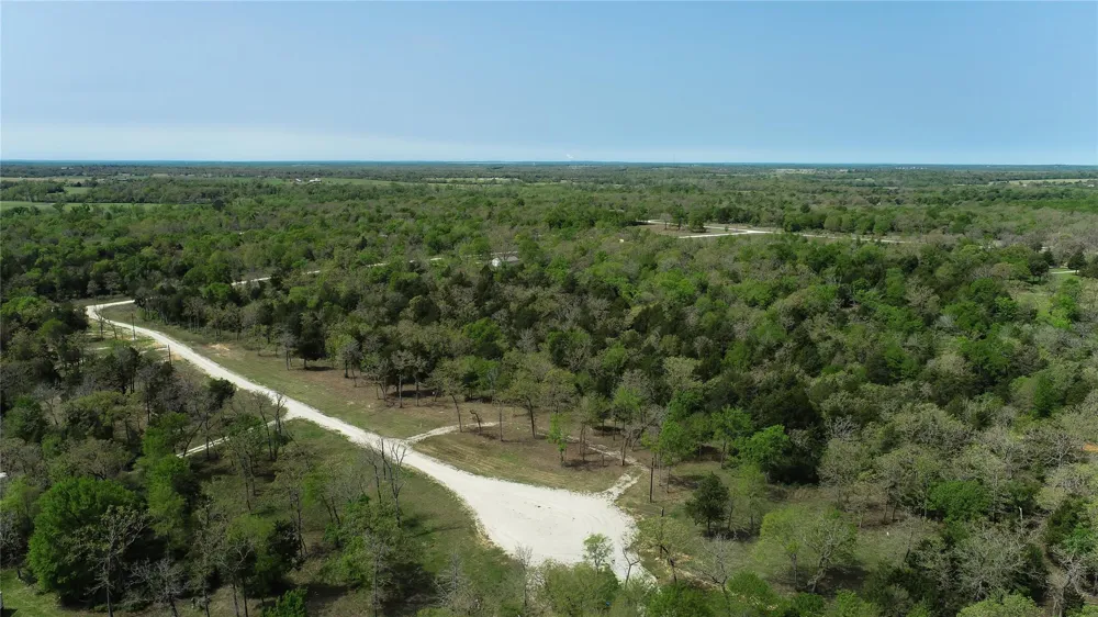 Cr 389 Jewett, TX 75846