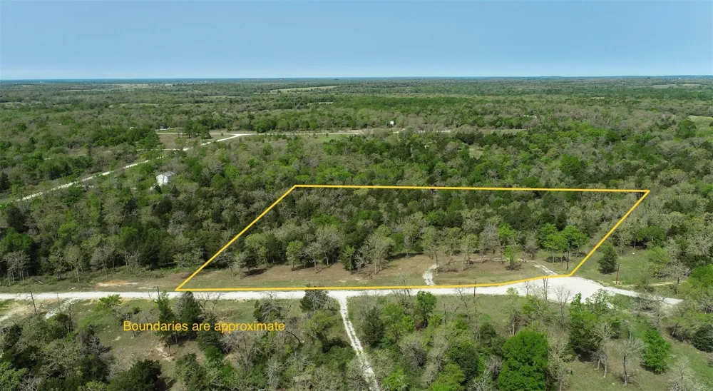 Cr 389 Jewett, TX 75846