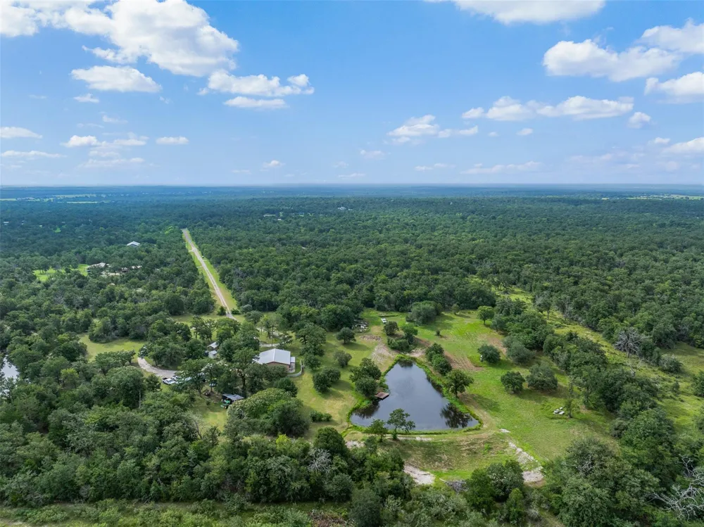 531 Moss Oak Drive Somerville, TX 77879
