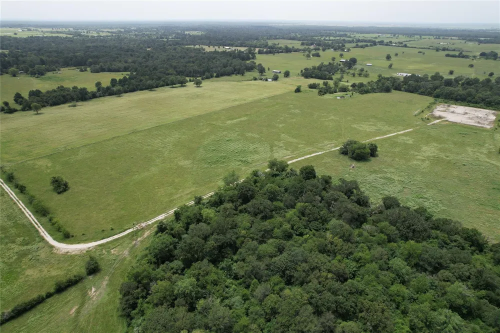 1306 County Road 3455a Lovelady, TX 75851