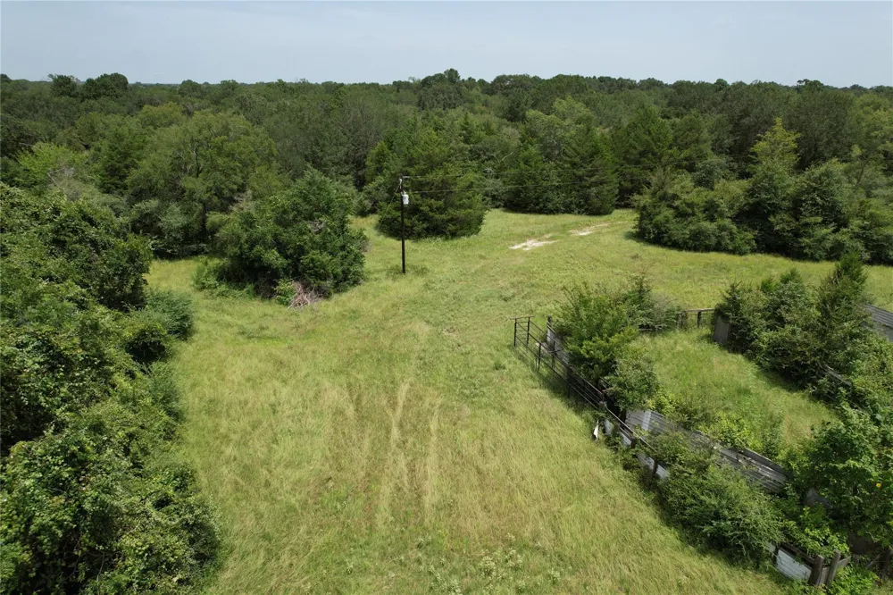 1306 County Road 3455a Lovelady, TX 75851