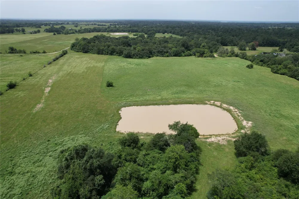 1306 County Road 3455a Lovelady, TX 75851