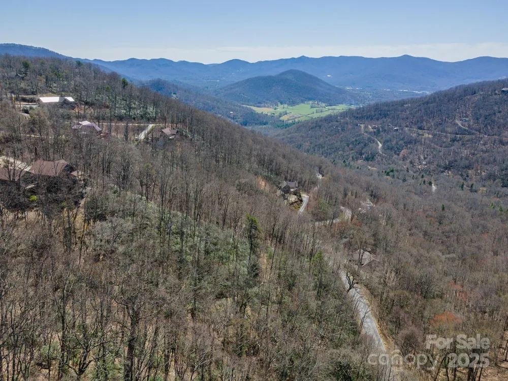 23 Winding Poplar Road #912 Black Mountain, NC 28711