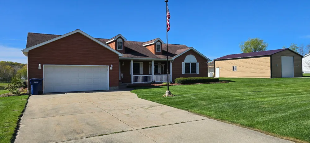 8683 E Hawley Road Hesperia, MI 49421