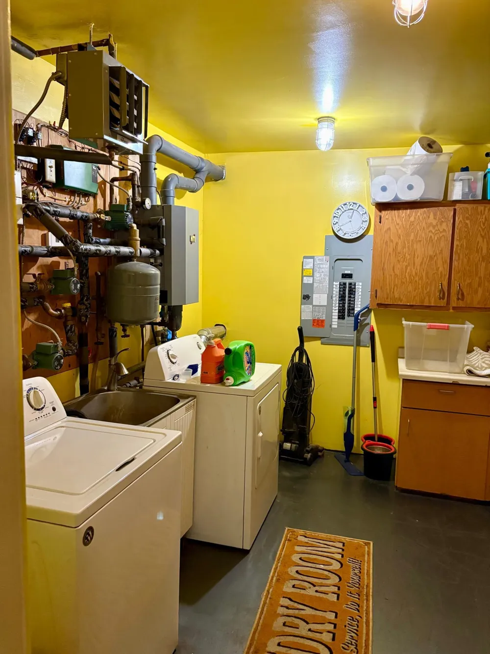 2594 County Road 8 Barnum, MN 55707