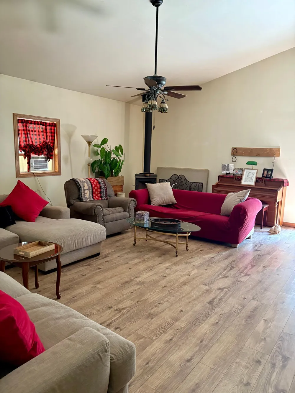 2594 County Road 8 Barnum, MN 55707