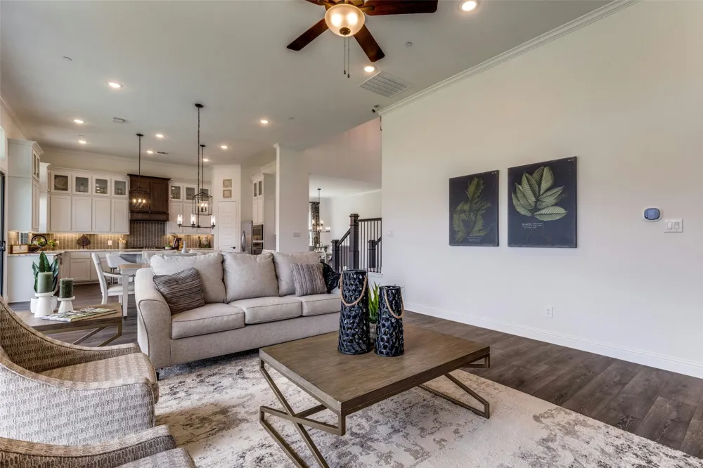 974 Reeves Drive DeSoto, TX 75115