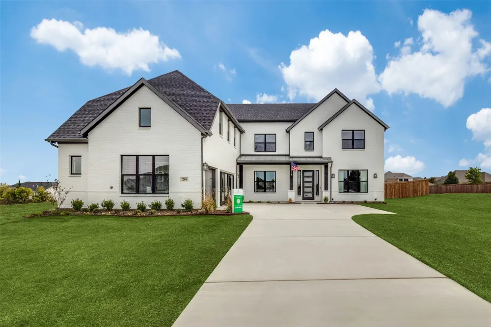 974 Reeves Drive DeSoto, TX 75115