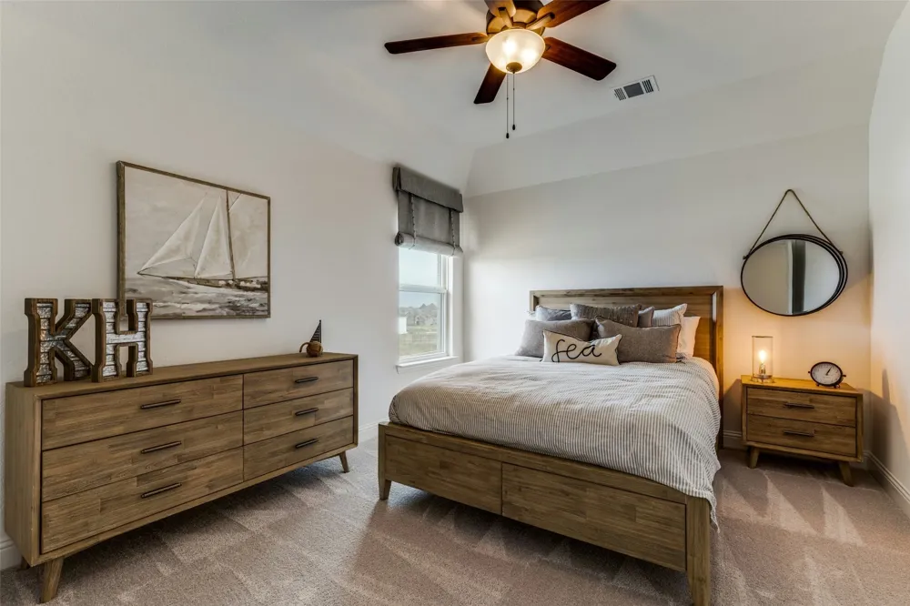 974 Reeves Drive DeSoto, TX 75115