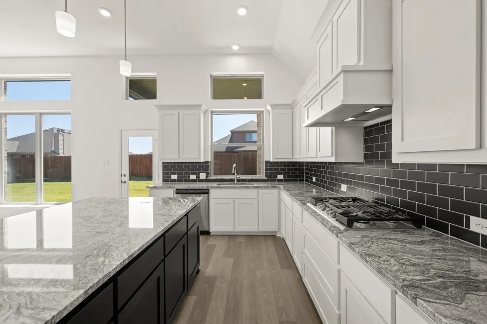 974 Reeves Drive DeSoto, TX 75115