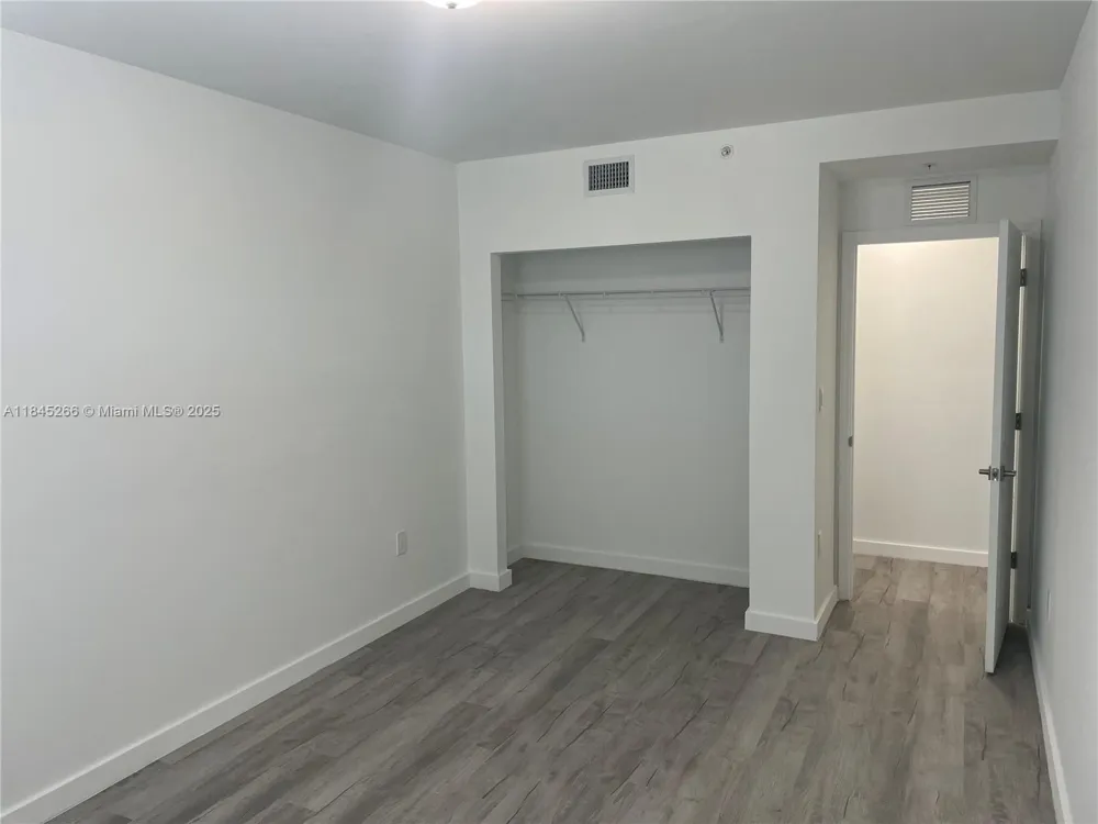Address Not Shown South Miami, FL 33143