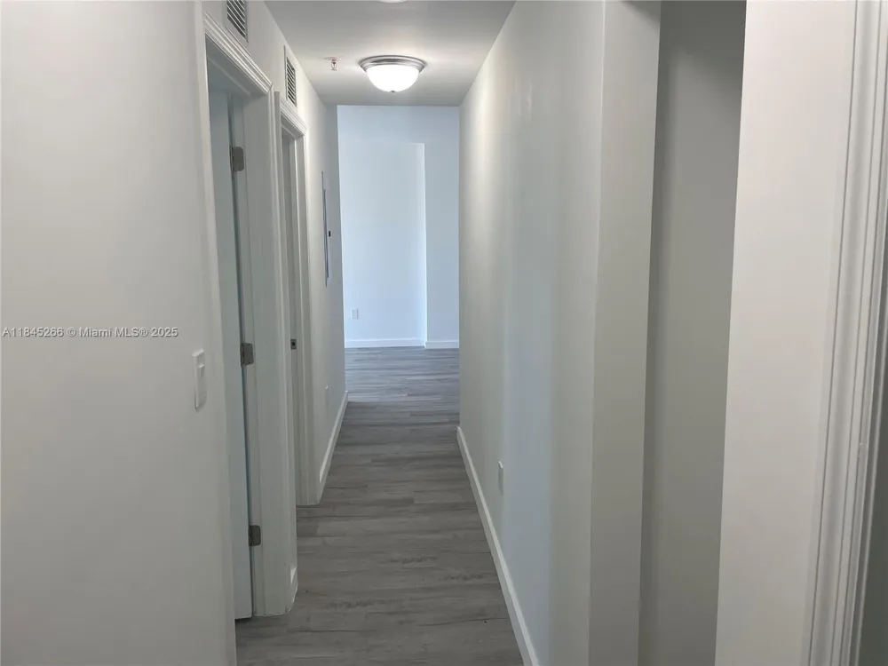 Address Not Shown South Miami, FL 33143