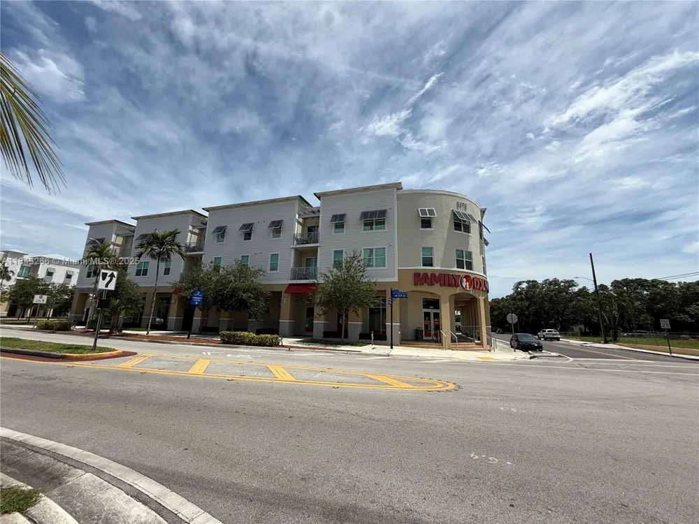Address Not Shown South Miami, FL 33143