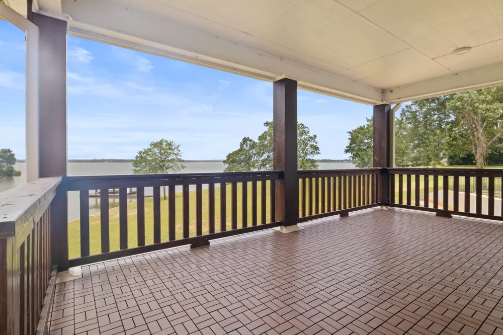 1930 CR 2320 Pittsburg, TX 75686