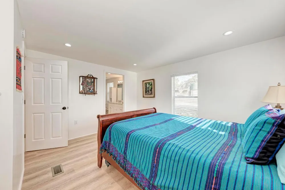 1395 Mountain Creek Road Marble Falls, TX 78654