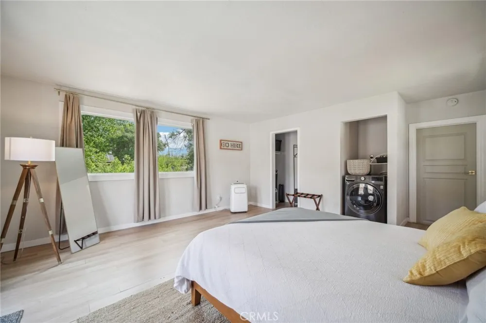 18133 Ellstree Drive Lake Hughes, CA 93532