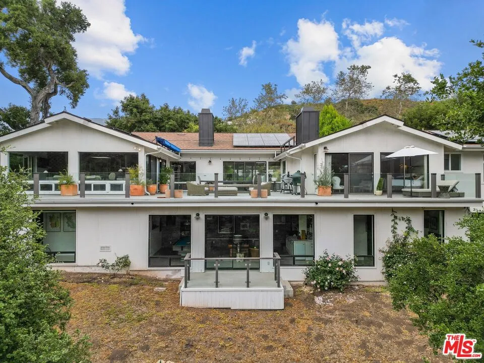 10697 Calle Quebrada Goleta, CA 93117