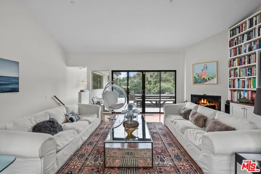10697 Calle Quebrada Goleta, CA 93117