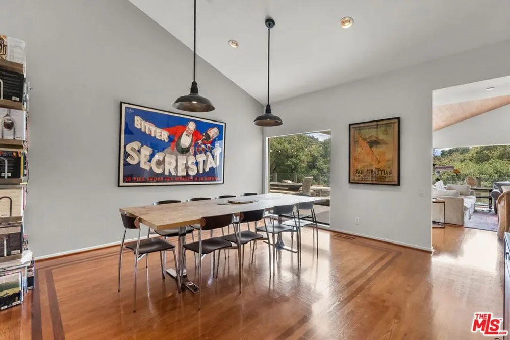 10697 Calle Quebrada Goleta, CA 93117