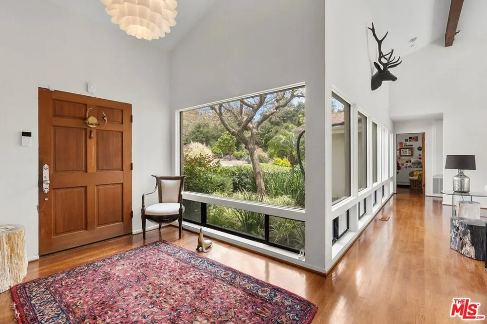 10697 Calle Quebrada Goleta, CA 93117