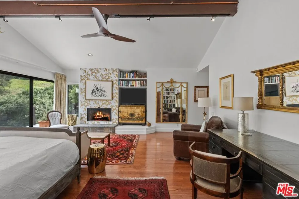 10697 Calle Quebrada Goleta, CA 93117