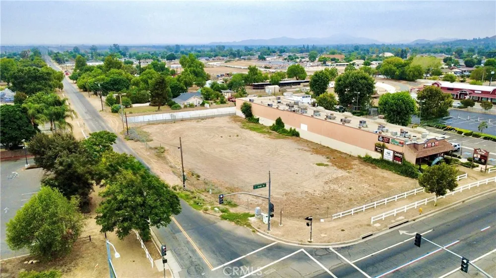 6th & Valleyview Norco, CA 92860