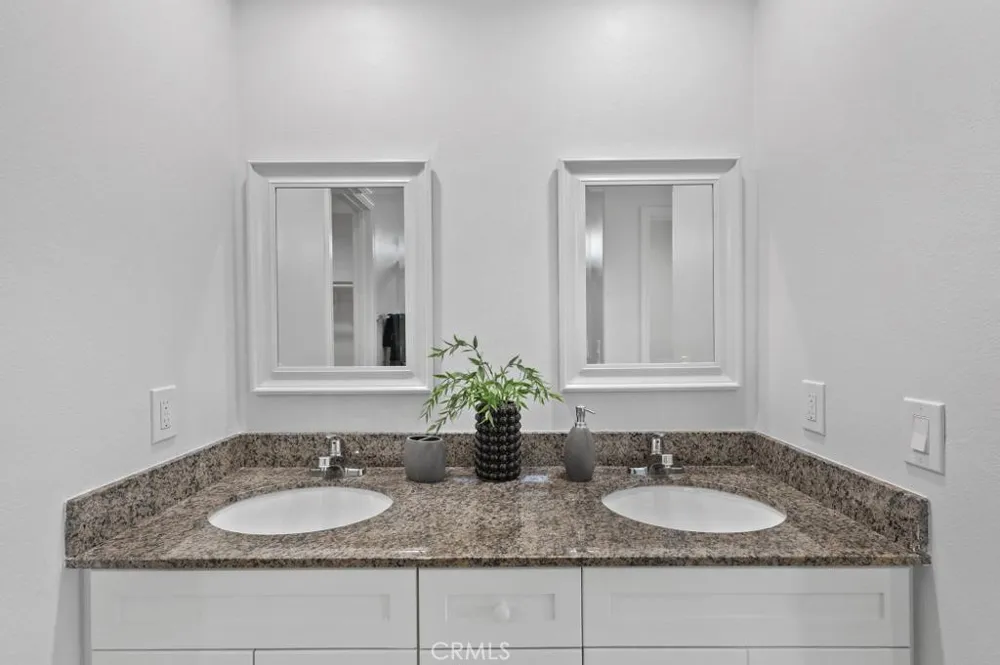29305 Catalpa Lake Elsinore, CA 92530