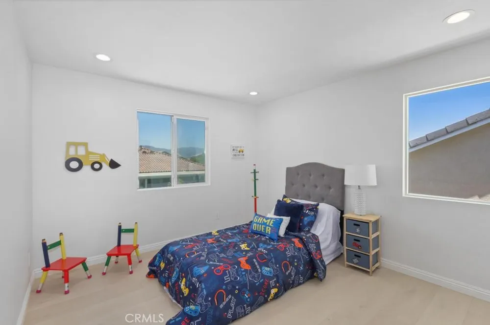 29305 Catalpa Lake Elsinore, CA 92530