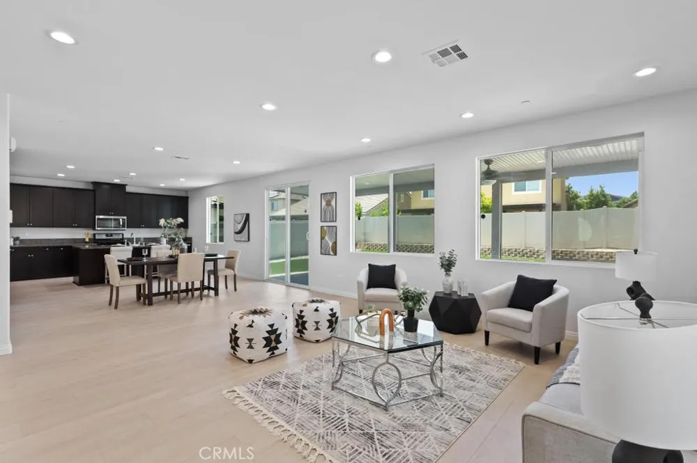 29305 Catalpa Lake Elsinore, CA 92530