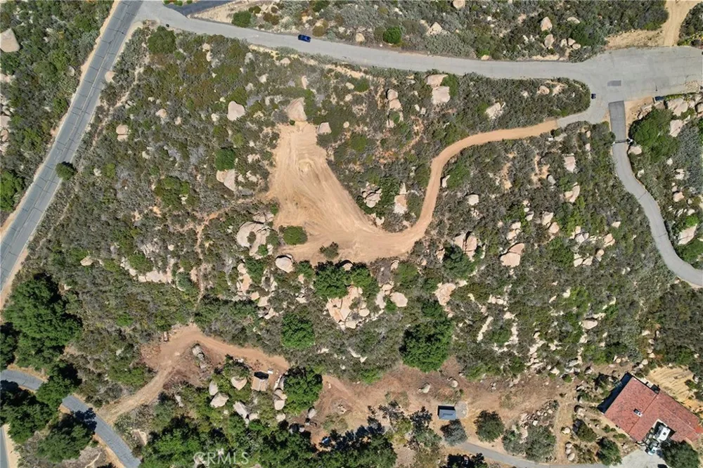 42125 Angels Peak Court Murrieta, CA 92562
