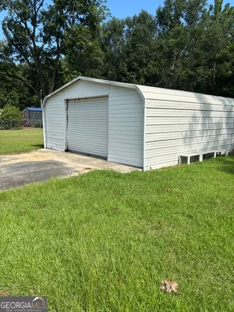 29 GROVE LN Claxton, GA 30417