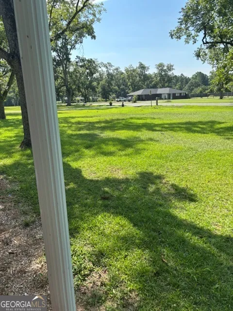29 GROVE LN Claxton, GA 30417