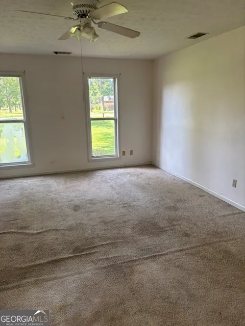29 GROVE LN Claxton, GA 30417