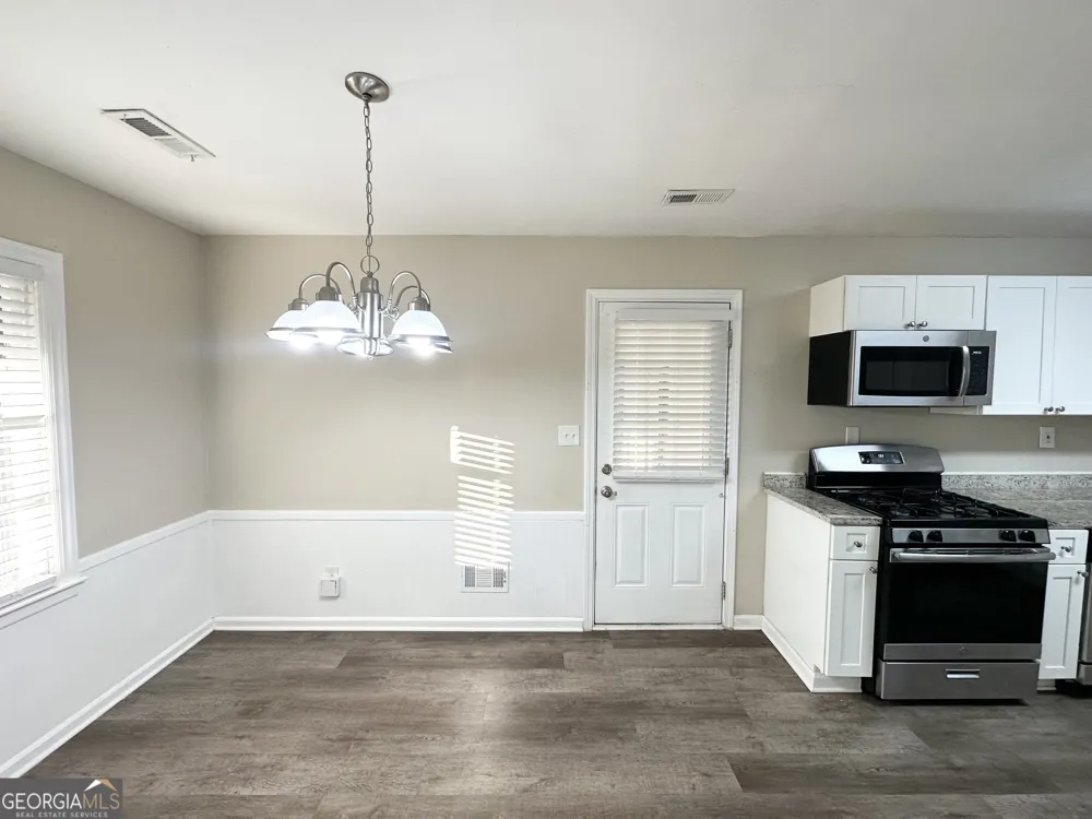 2442 Graywall ST East Point, GA 30344