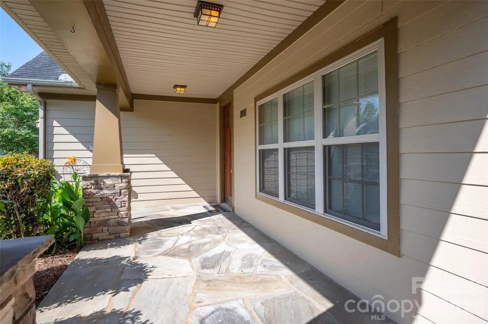 102 Coral Lane Mooresville, NC 28117