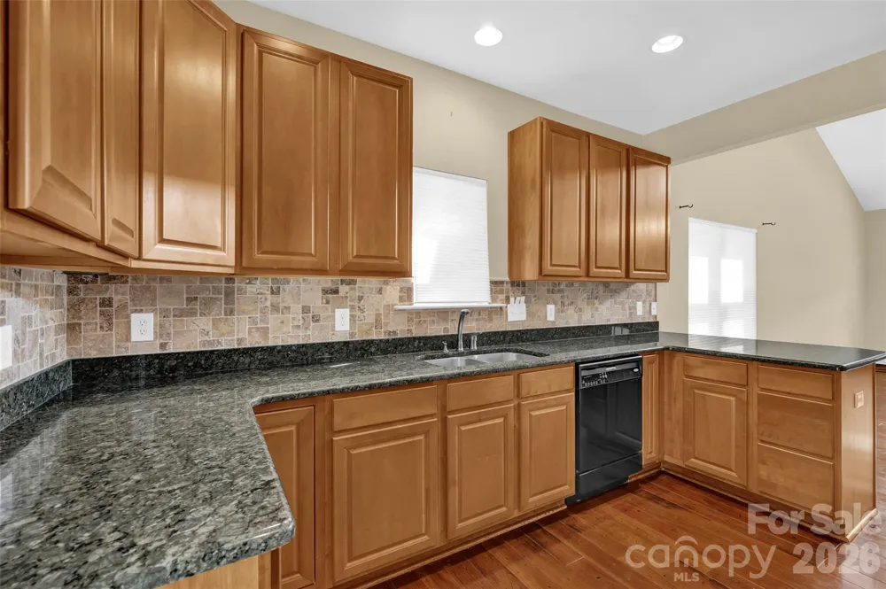 102 Coral Lane Mooresville, NC 28117