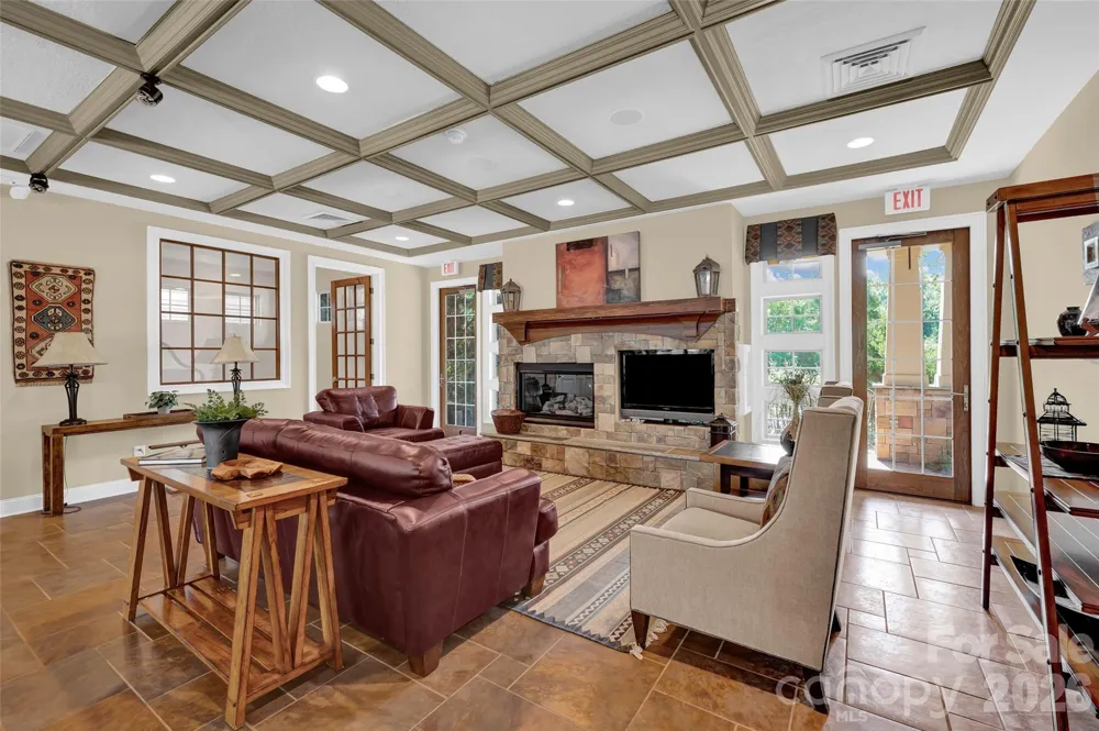102 Coral Lane Mooresville, NC 28117