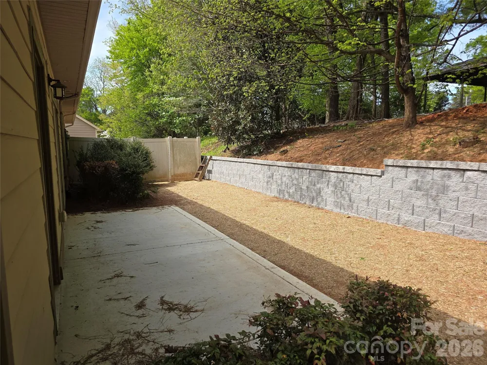 102 Coral Lane Mooresville, NC 28117