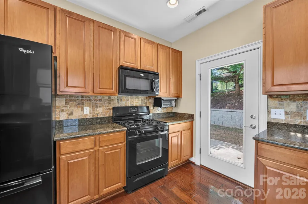 102 Coral Lane Mooresville, NC 28117