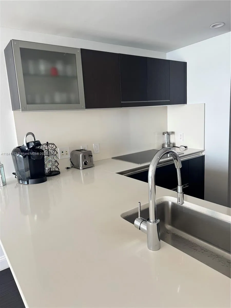 17001 Collins Ave #1002 Sunny Isles Beach, FL 33160