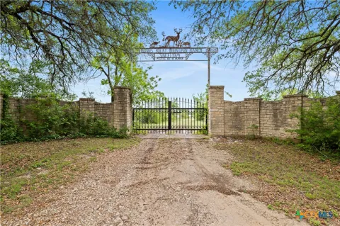 902 County Road 327