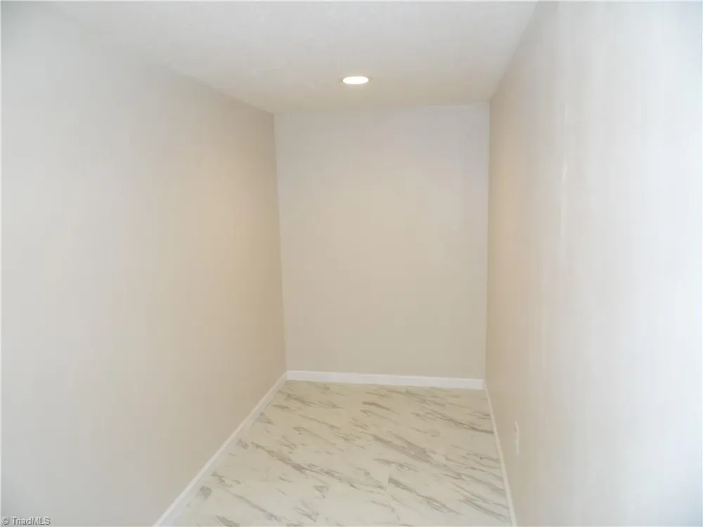 569 Sparta Parkway Sparta, NC 28675