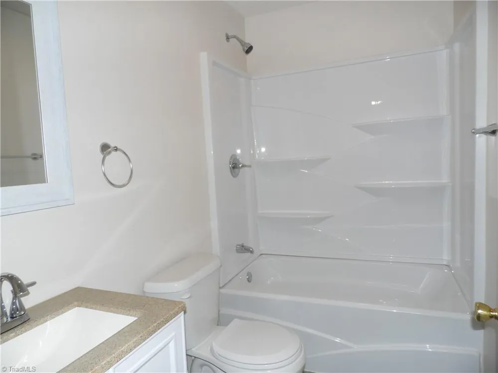 569 Sparta Parkway Sparta, NC 28675
