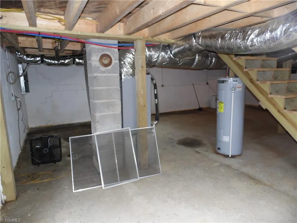 569 Sparta Parkway Sparta, NC 28675